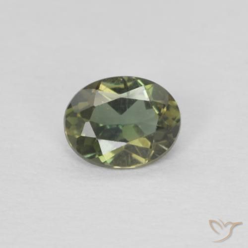 0.26ct 天然 棕绿色 钠柱晶石, 椭圆形, VVS-VS