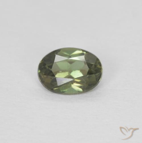 0.23ct 天然 森林绿 钠柱晶石, 椭圆形, VVS-VS