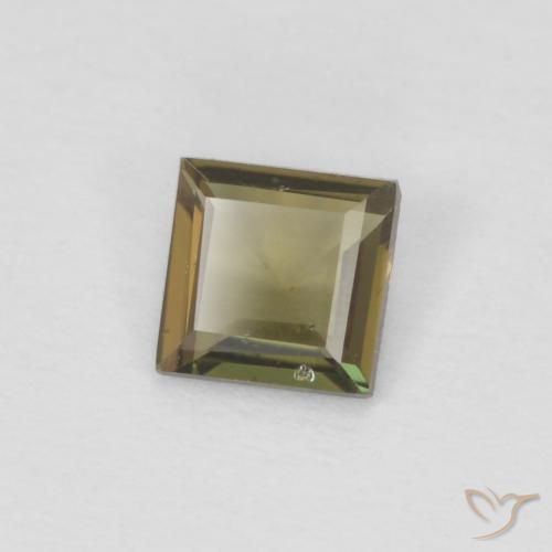 0.25克拉天然钠柱晶石，正方形，VS