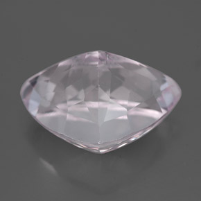 8.02克拉天然粉色紫锂辉石，三角形，14.8×10.9毫米，VVS-VS