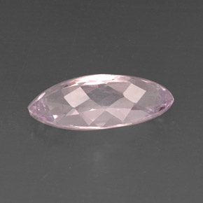 7.61克拉天然粉色紫锂辉石，马眼形，19.5×8.5毫米，VVS-VS