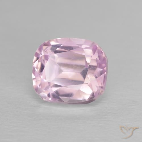 3.68ct 天然 非常浅的粉红色 紫锂辉石, 软垫, VVS-VS