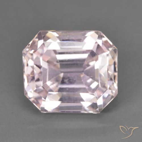 5.69ct 天然 火烈鸟粉色 紫锂辉石, 祖母绿式切割, VS