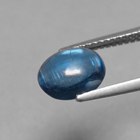 2.40克拉天然蓝晶石，椭圆形切割，半透明