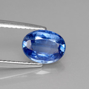 1.57克拉天然蓝晶石，椭圆形切割，8.2×6.2毫米，VS