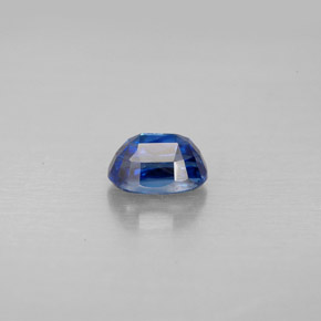 0.80克拉天然蓝晶石，椭圆形切割，6.1×4.2毫米，VS