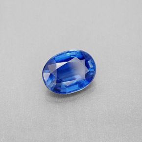 2.29克拉天然蓝晶石，椭圆形切割，9.1×6.9毫米，VS-SI