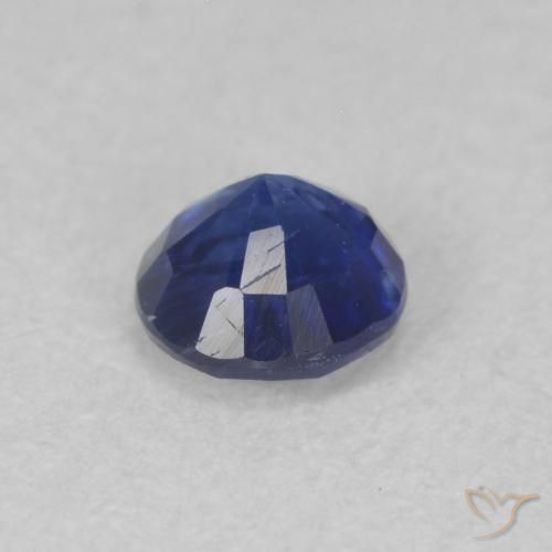 0.39克拉天然蓝晶石，圆形的，SI