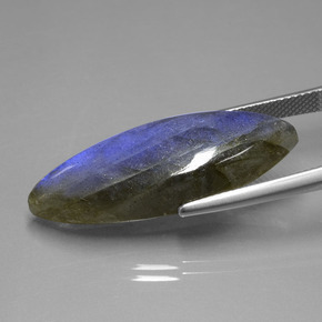 18.92克拉天然拉长石，榄尖形，透明