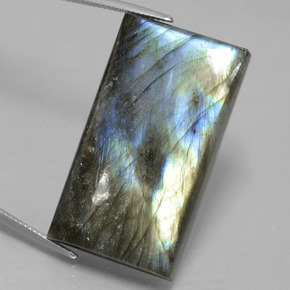 60.12克拉天然拉长石，狭长方形，半透明