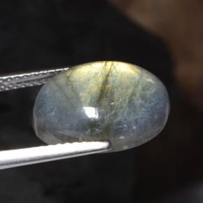 6.41克拉天然多色拉长石，椭圆形切割，14.1×10.2毫米，半透明
