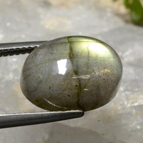 8.48克拉天然多色拉长石，椭圆形切割，14.1×10.1毫米，半透明