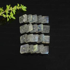 8.86克拉天然拉长石，正方形，半透明