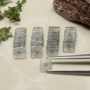 4.95天然多色拉长石，方形，4.5×4.1毫米，透明
