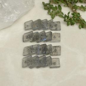 4.95天然多色拉长石，方形，4.5×4.1毫米，透明