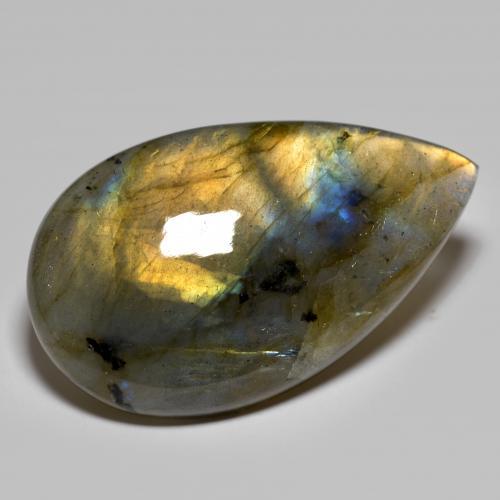 45.68克拉天然多色拉长石，梨形，38.3×23.1毫米，不透明