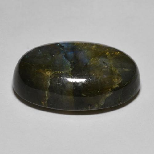 20.40克拉天然多色拉长石，椭圆形切割，21.7×15.1毫米，半透明