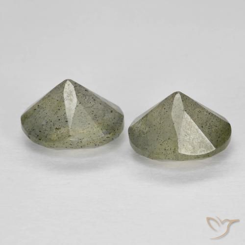 2.12克拉天然拉长石，椭圆形，半透明