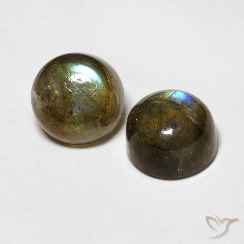2.43克拉天然拉长石，圆形的，半透明