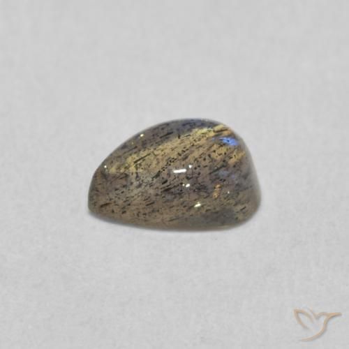 0.61克拉天然拉长石，梨形，半透明