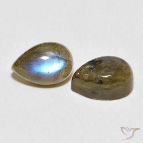 5.36克拉天然拉长石，梨形，半透明