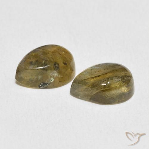 4.73克拉天然拉长石，梨形，半透明