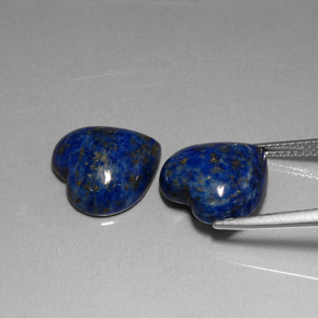 天然青金石，心形，12.4×12.3毫米，不透明