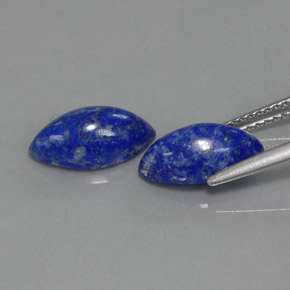 天然青金石，马眼形，11.7×6.2毫米，不透明