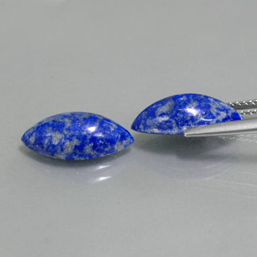 天然青金石，马眼形，14.1×7.1毫米，不透明