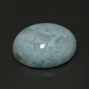 8.85克拉天然绿色拉利玛石，椭圆形切割，15.3×12毫米，不透明