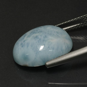 8.85克拉天然绿色拉利玛石，椭圆形切割，15.3×12毫米，不透明