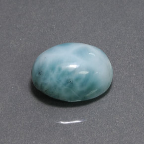 8.07克拉天然绿色拉利玛石，椭圆形切割，13.4×10.1毫米，不透明