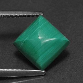 3.31克拉天然绿色孔雀石，方形，8.1×8.1毫米，不透明