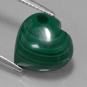 9.08克拉天然绿色孔雀石，心形，13.1×12.9毫米，不透明