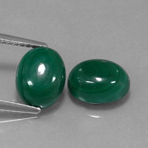 克拉天然孔雀石，椭圆形切割，不透明