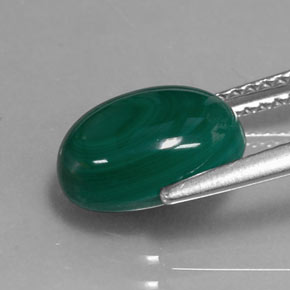3.77克拉天然绿色孔雀石，椭圆形切割，10.3×7.1毫米，不透明