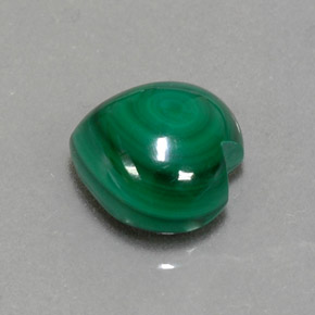 5.04克拉天然绿色孔雀石，心形，10.1×9.8毫米，不透明