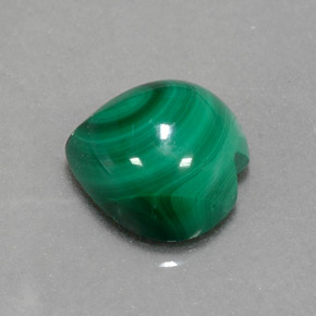 4.59克拉天然绿色孔雀石，心形，9.8×9.7毫米，不透明
