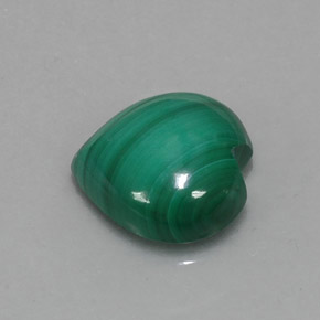 7.84克拉天然绿色孔雀石，心形，13×12.7毫米，不透明