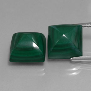 天然绿色孔雀石，方形，11.2×11.2毫米，不透明