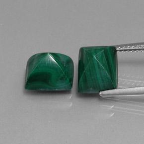 8.88天然绿色孔雀石，长方形切工，8.9×7.2毫米，不透明