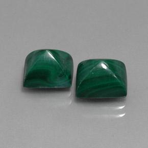 8.88天然绿色孔雀石，长方形切工，8.9×7.2毫米，不透明