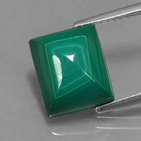 6.19克拉天然绿色孔雀石，长方形切工，10.9×9.2毫米，不透明