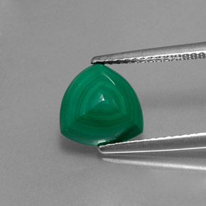 3.02克拉天然绿色孔雀石，三角形，9.3×9.1毫米，不透明
