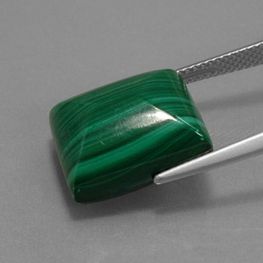 19.65克拉天然孔雀石，狭长方形，不透明