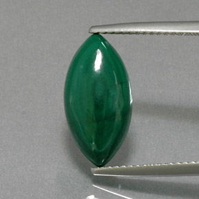 6.74克拉天然绿色孔雀石，马眼形，15.9×8.1毫米，不透明