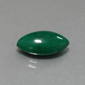 6.74克拉天然绿色孔雀石，马眼形，15.9×8.1毫米，不透明
