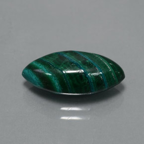 5.63克拉天然绿色孔雀石，马眼形，15.5×7.8毫米，不透明