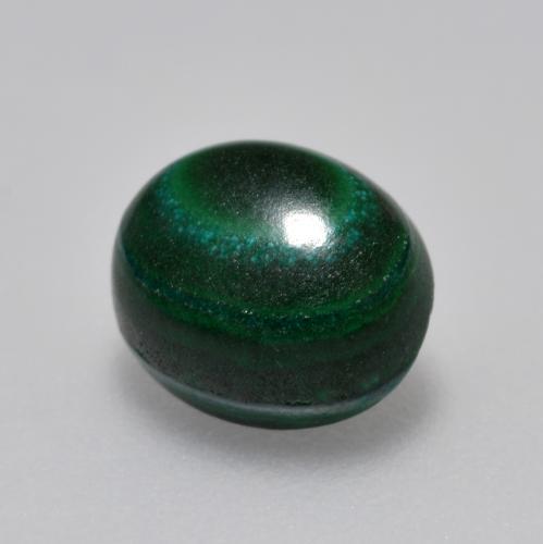 2.33克拉天然绿色孔雀石，椭圆形切割，7.9×6.7毫米，不透明