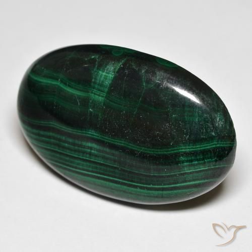 37.71ct 天然 深绿色 孔雀石, 椭圆形, 不透明